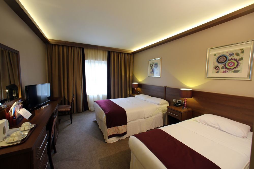 Woodford Dolmen Hotel كارلو المظهر الخارجي الصورة