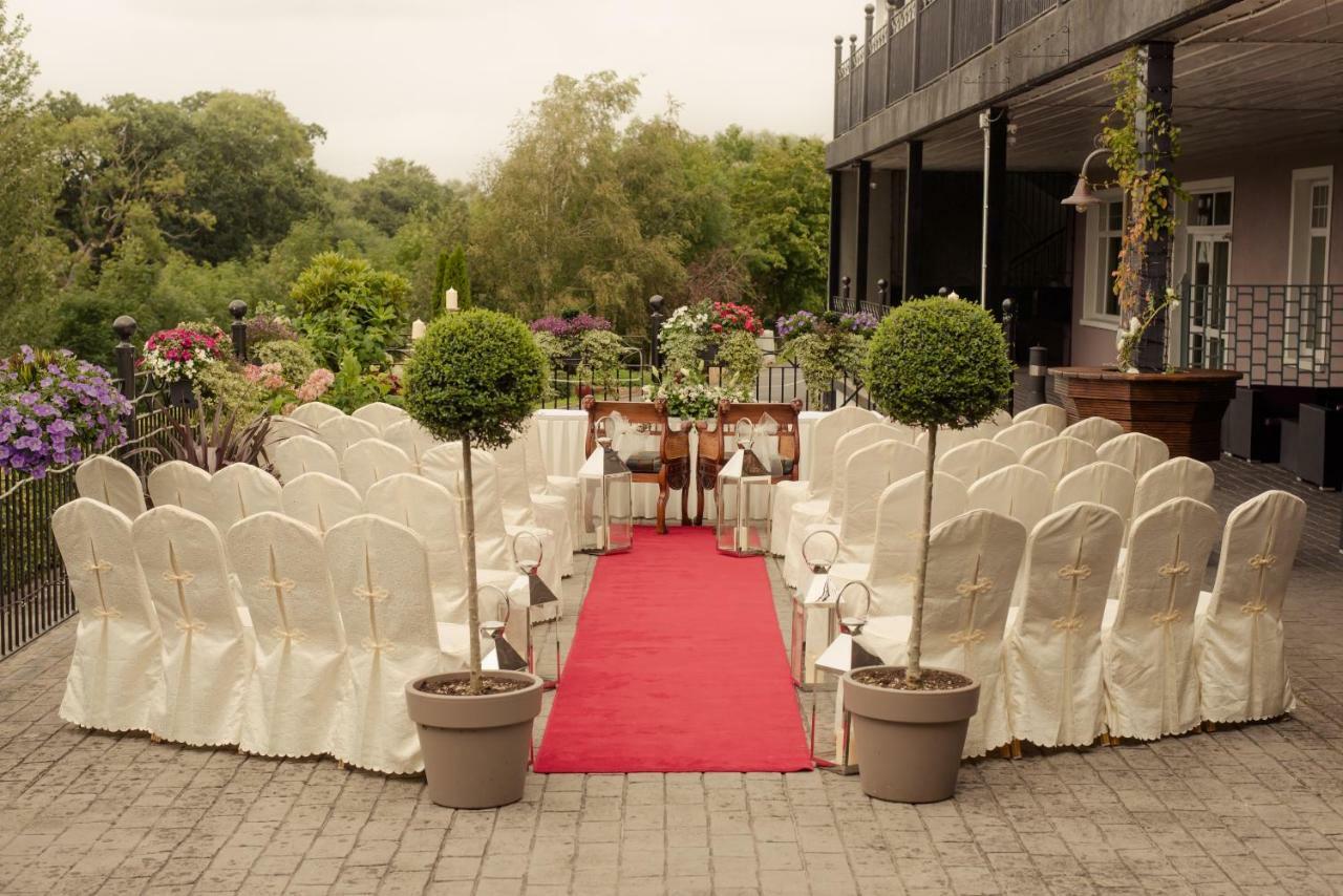 Woodford Dolmen Hotel كارلو المظهر الخارجي الصورة